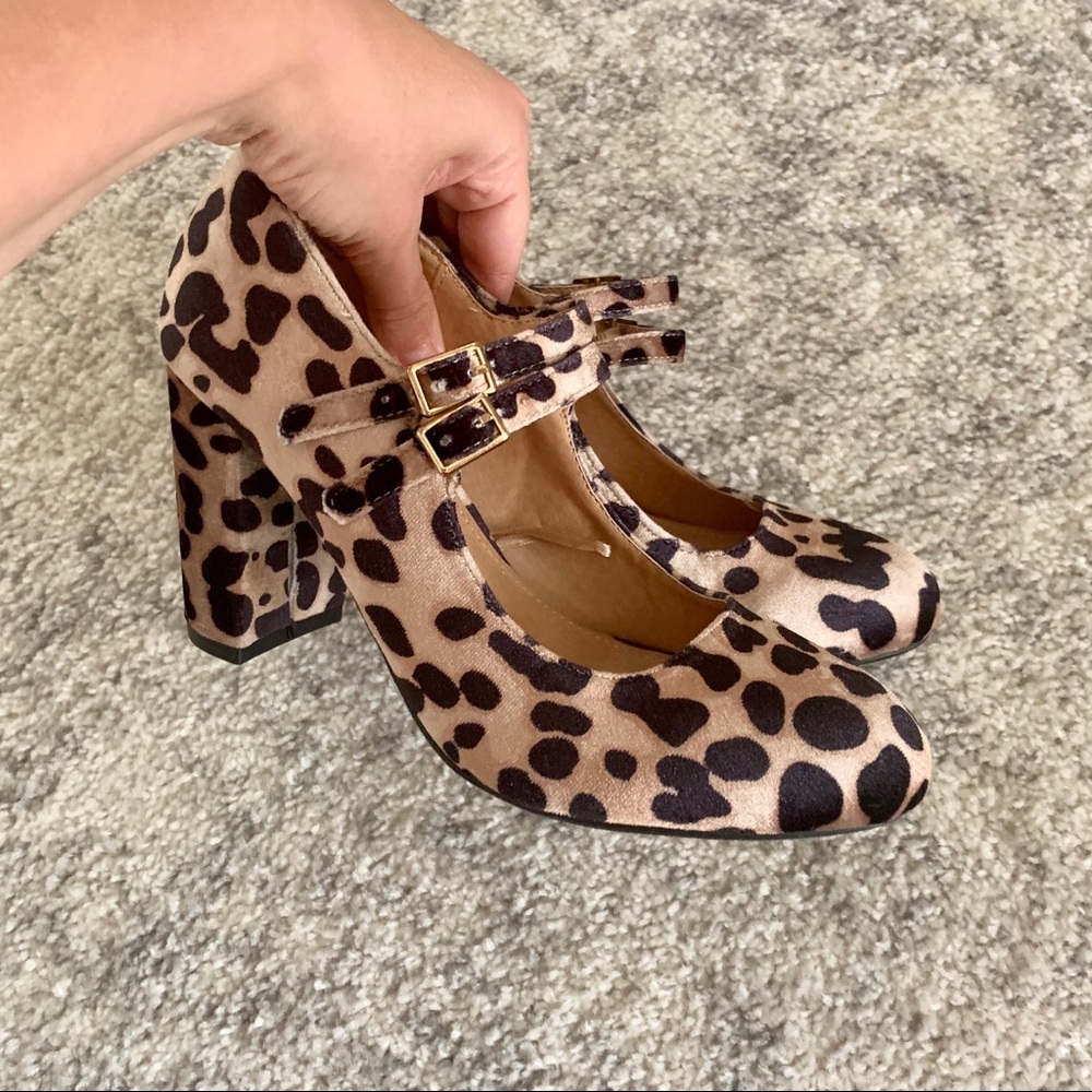 Leopard Heels - Picture 3 of 7
